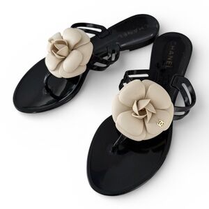 CHANEL Jelly Camellia Thong Sandals / Size EU 37/ Like New